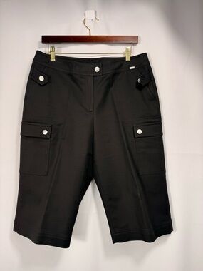 St. John Sport Black Bermuda Shorts Size 10 Luxe Minimalist Cargo Designer